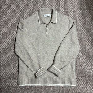 Abercrombie & Fitch Gray Men’s Knit Business Casual Button Up Crewneck Sweater